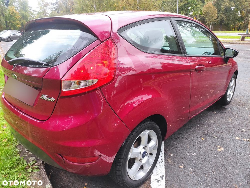 Ford Fiesta - 11