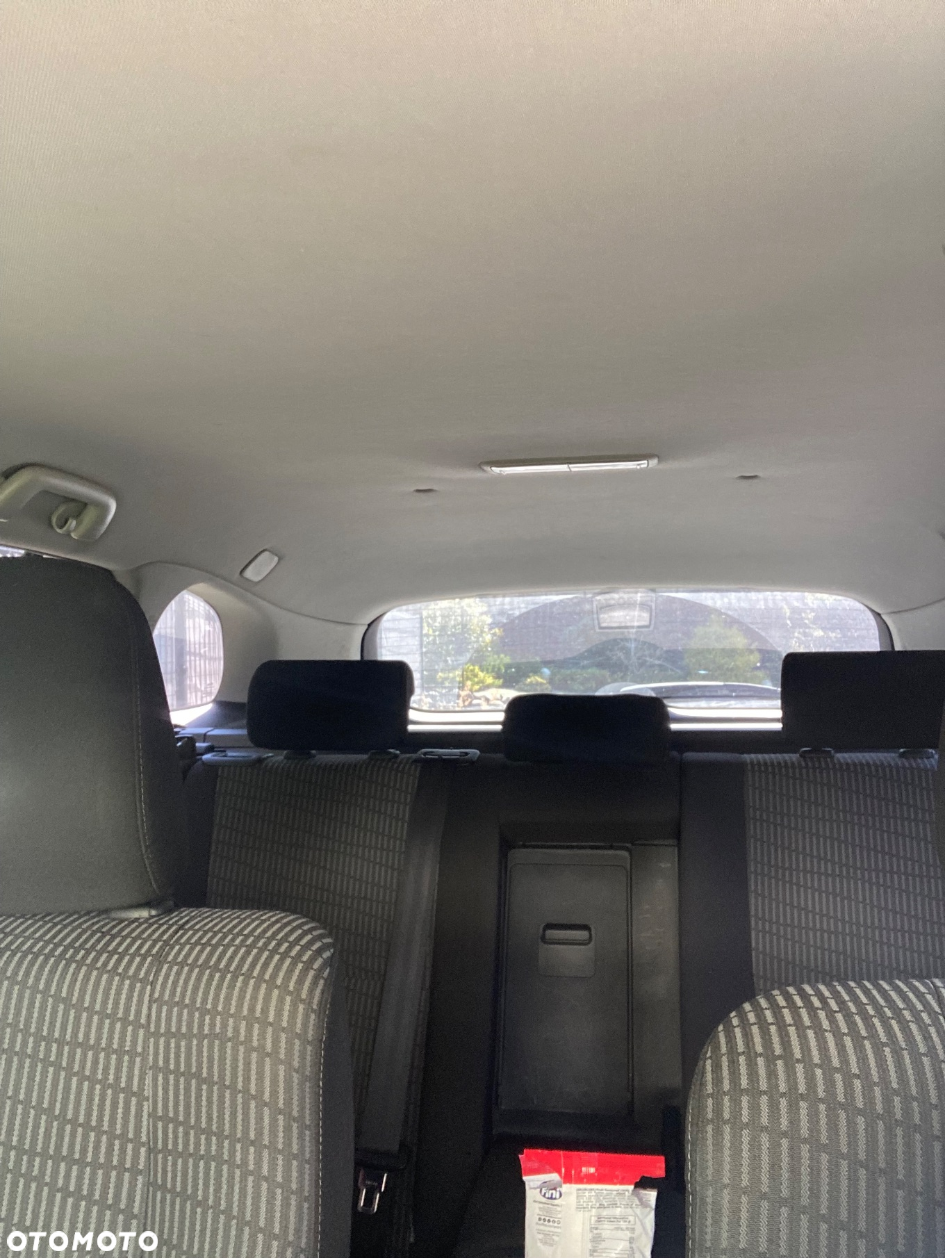 Toyota Avensis - 2