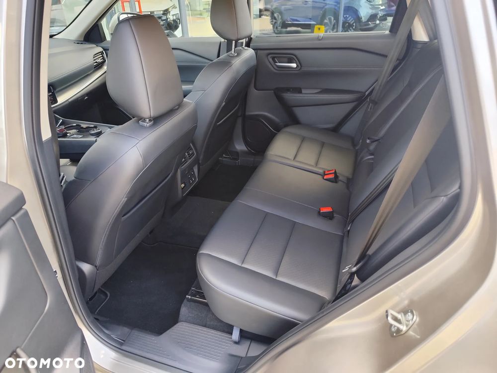 Nissan X-Trail 1.5 VC-T e-POWER N-Connecta e-4ORCE 7os - 12
