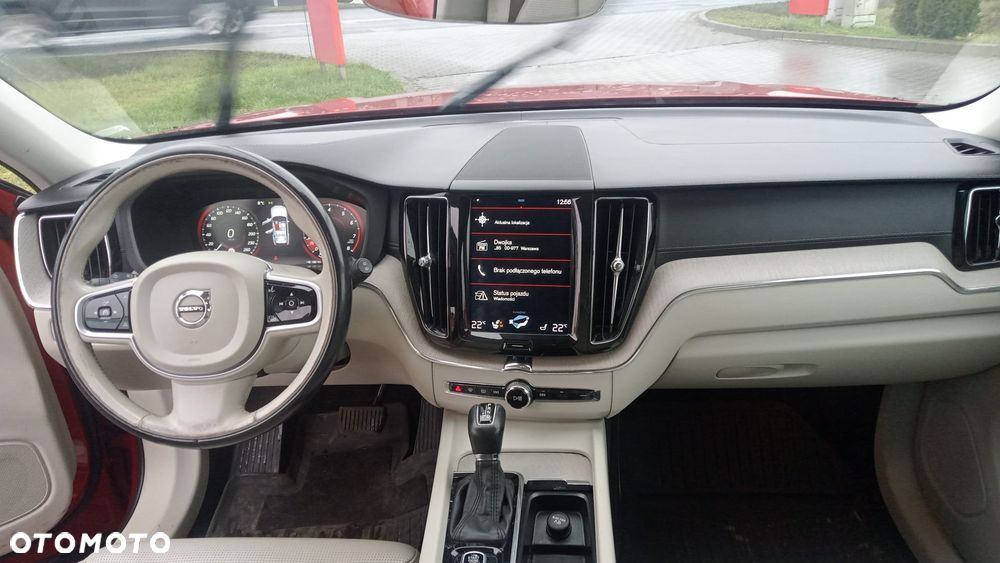 Volvo XC 60 T5 AWD Momentum - 10
