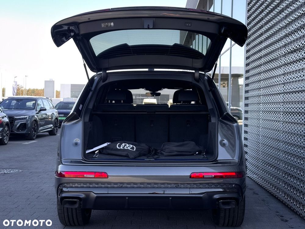 Audi Q7 - 11