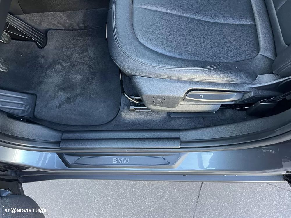 BMW X1 16 d sDrive Line Sport - 20