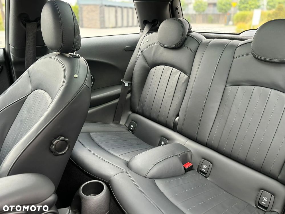MINI John Cooper Works - 15