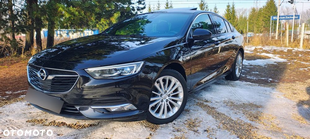 Opel Insignia 2.0 BiTrb D 4x4 Automatik Exclusive - 1