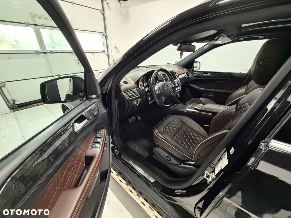 Mercedes-Benz ML 350 BlueTec 4-Matic - 3