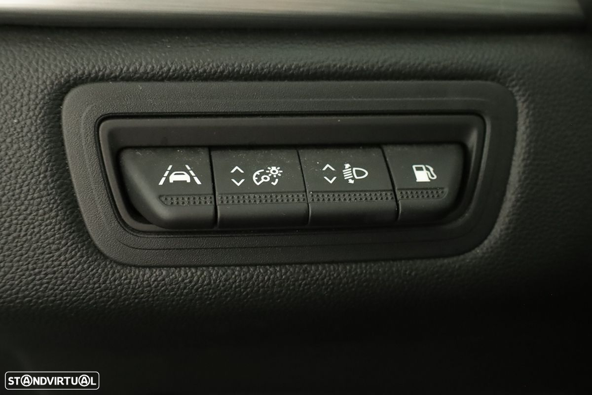 Renault Captur 1.6 E-Tech Plug-In Intens - 16