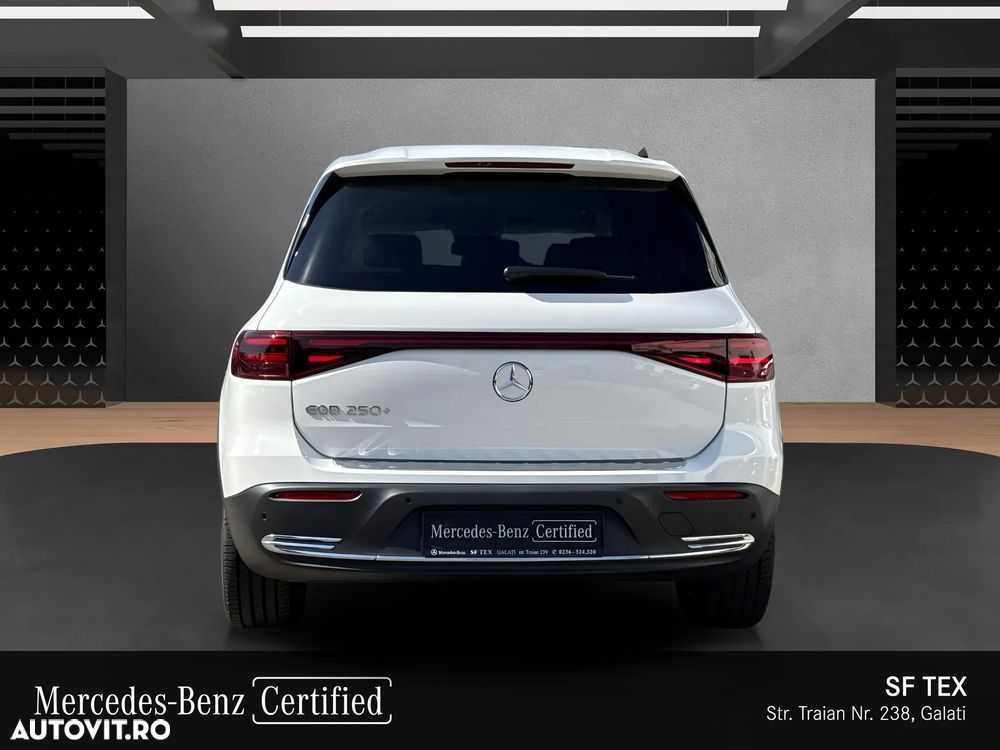 Mercedes-Benz EQB 250+ Electric Art - 18