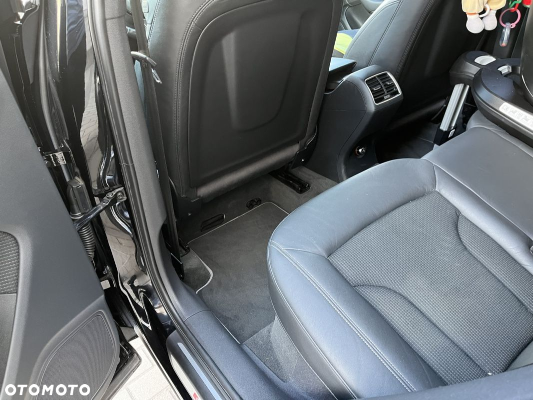 Audi Q3 1.4 TFSI CoD ultra - 12