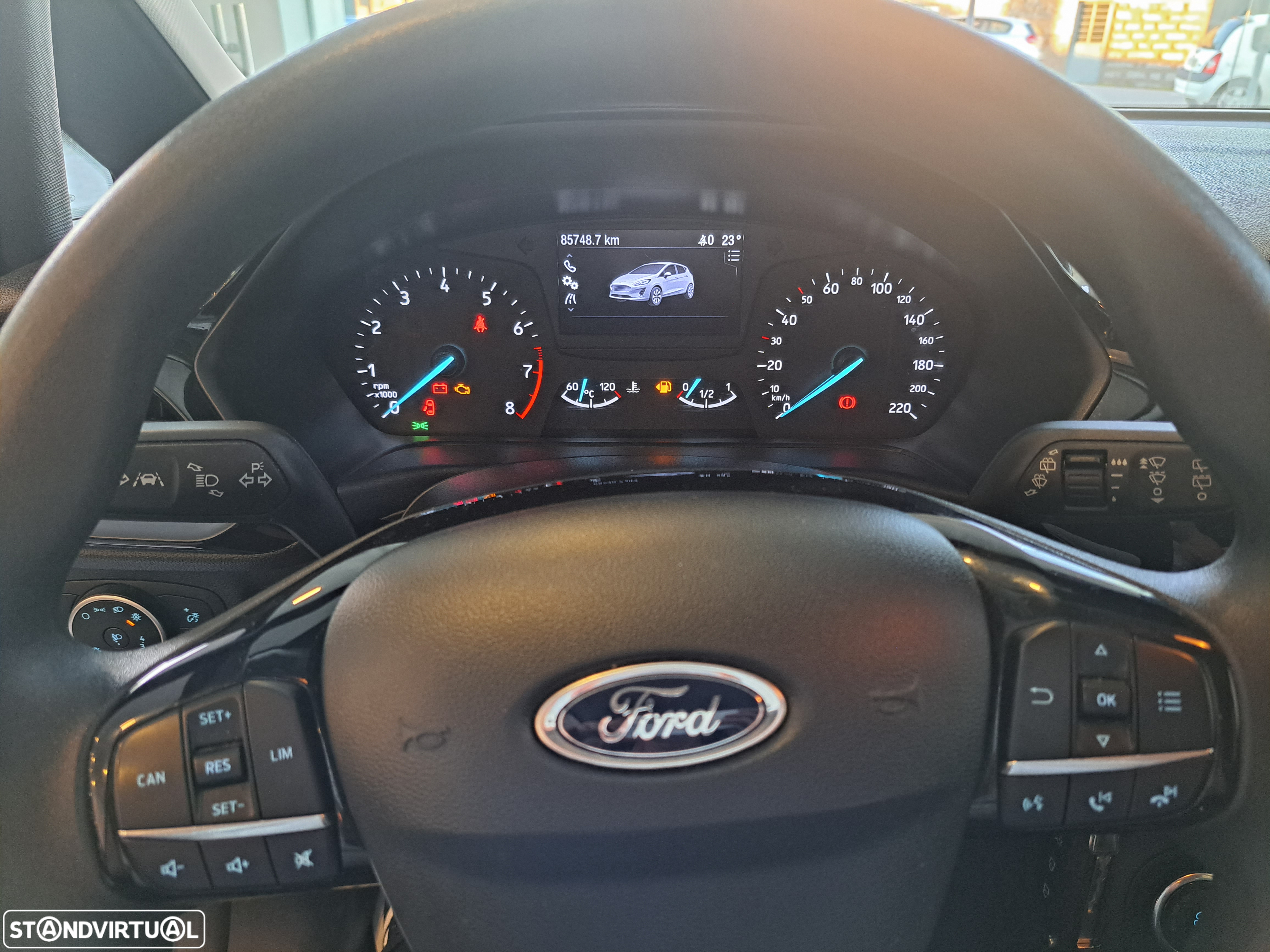 Ford Fiesta - 11