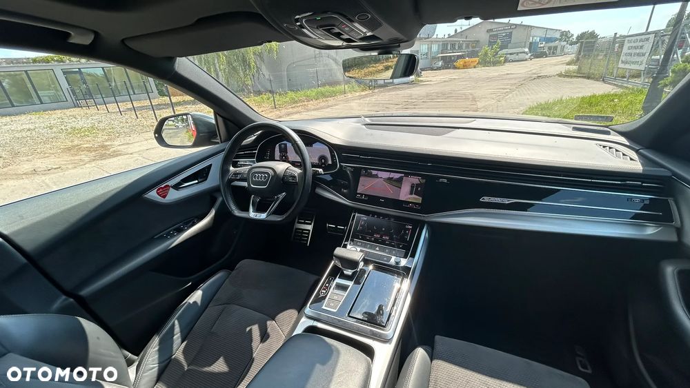 Audi Q8 - 17