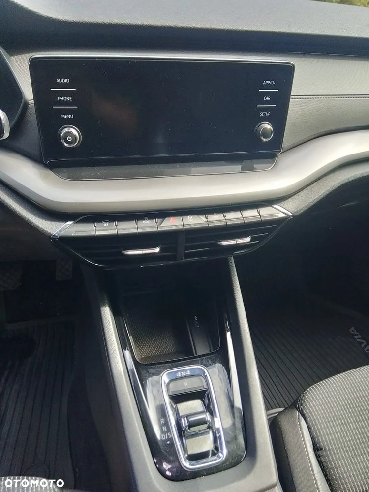 Skoda Octavia 2.0 TDI 4x4 Ambition DSG - 21