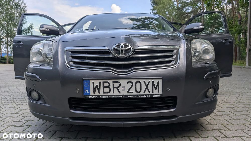 Toyota Avensis 2.2 D-CAT Prestige NAVI - 19