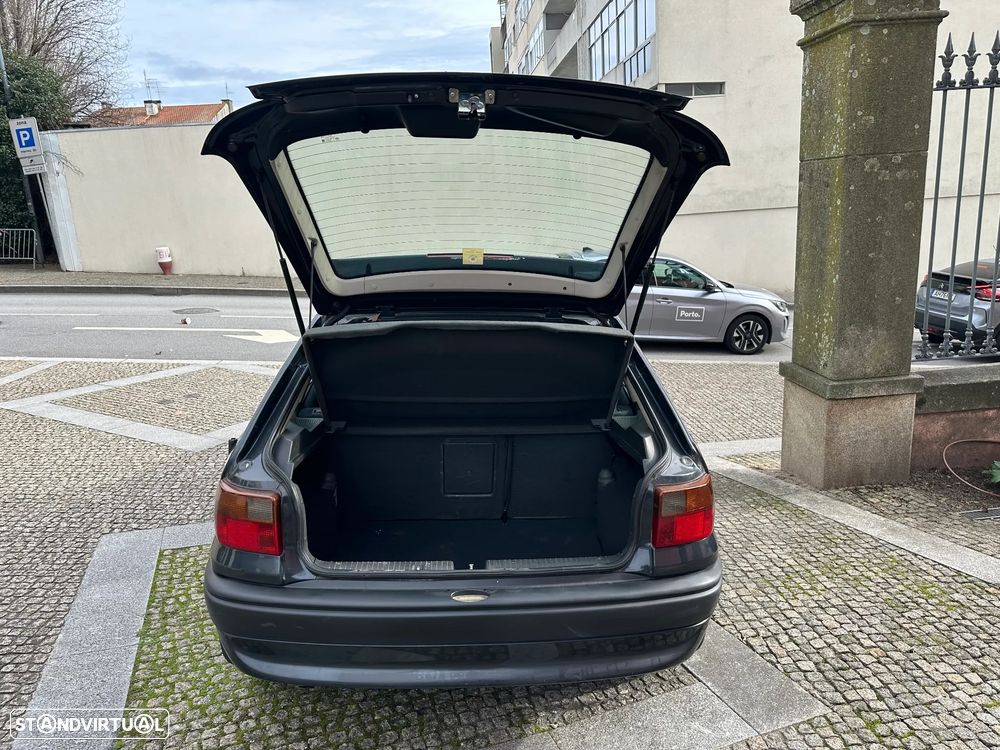 Opel Astra 1.4i 16V Sport - 18