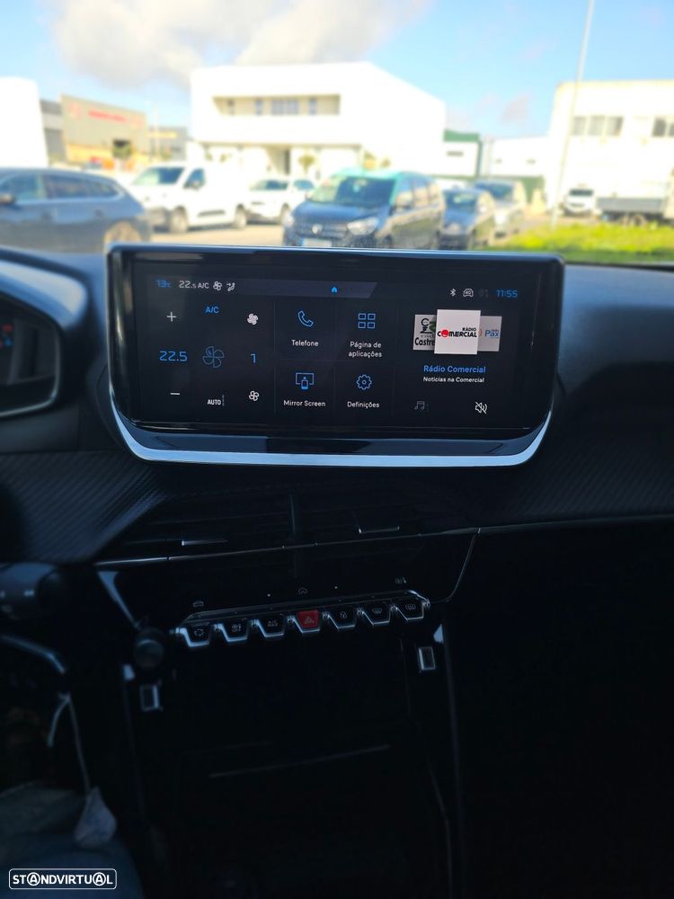 Peugeot 2008 1.2 Hybrid Allure e-DCS6 - 14