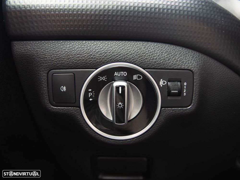 Mercedes-Benz A 180 CDI BE Edition Urban - 20