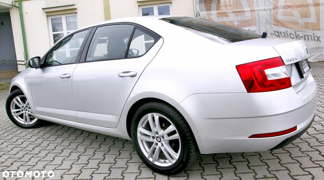 Skoda Octavia - 10