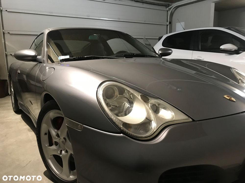 Porsche 911 - 16