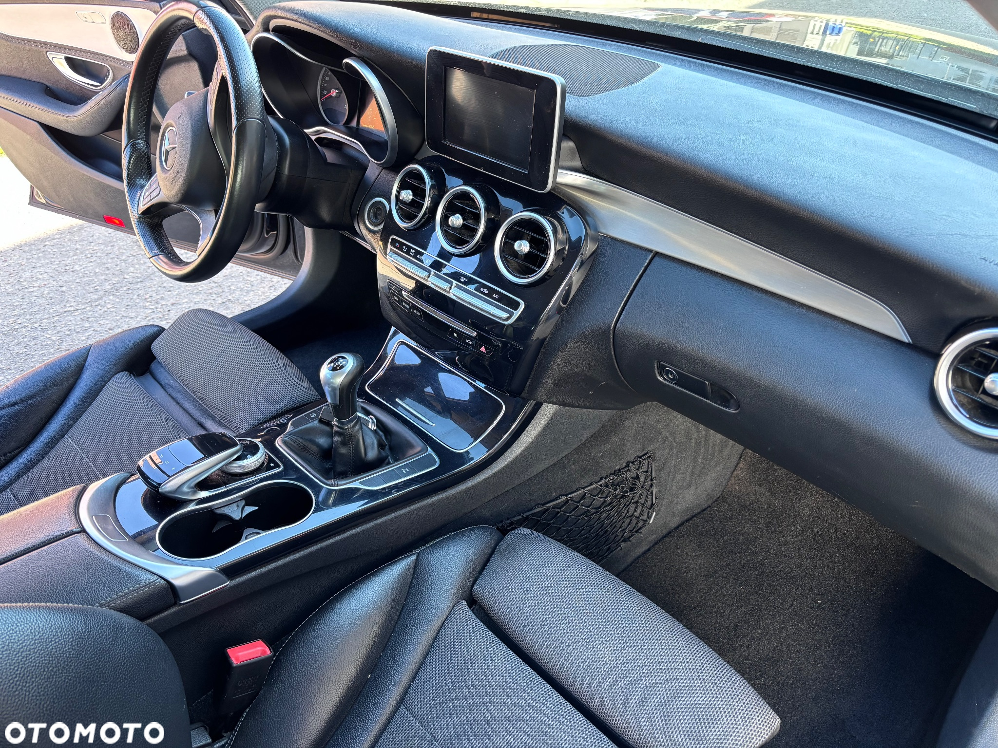 Mercedes-Benz Klasa C 180 (BlueTEC) d T Exclusive - 11