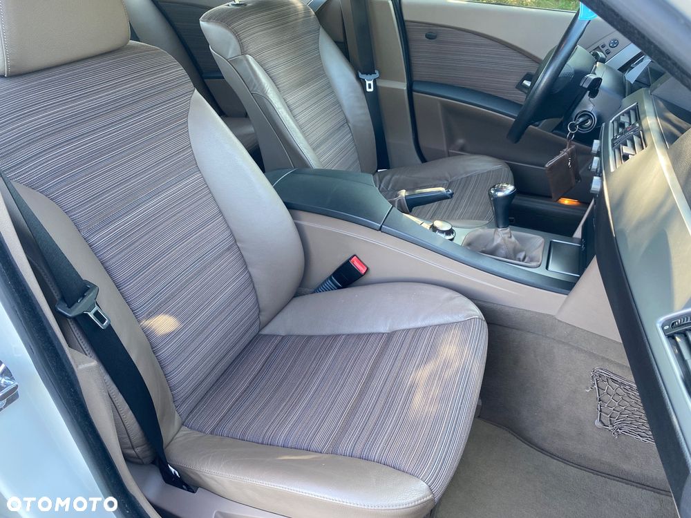 BMW Seria 5 520i - 19