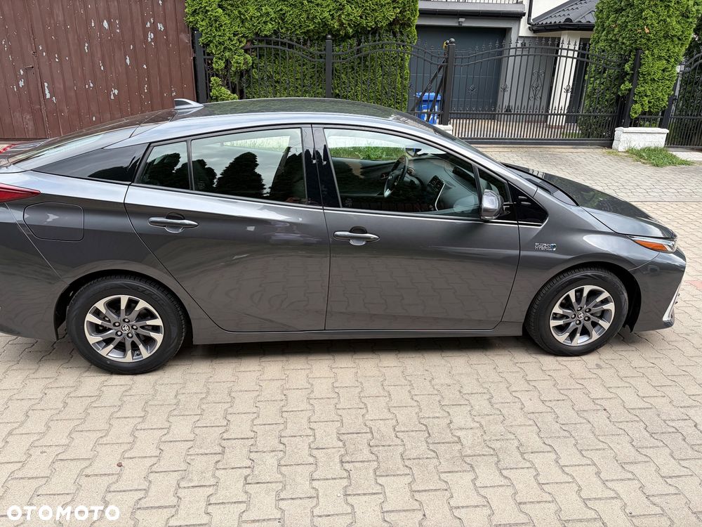 Toyota Prius 1.8 Hybrid Prestige - 6
