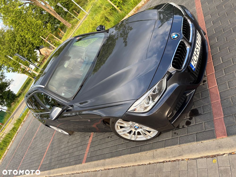 BMW Seria 3 330d xDrive M Sport - 3