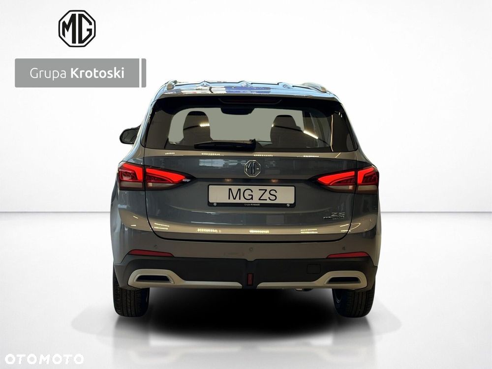 MG ZS Hybrid+ - 5