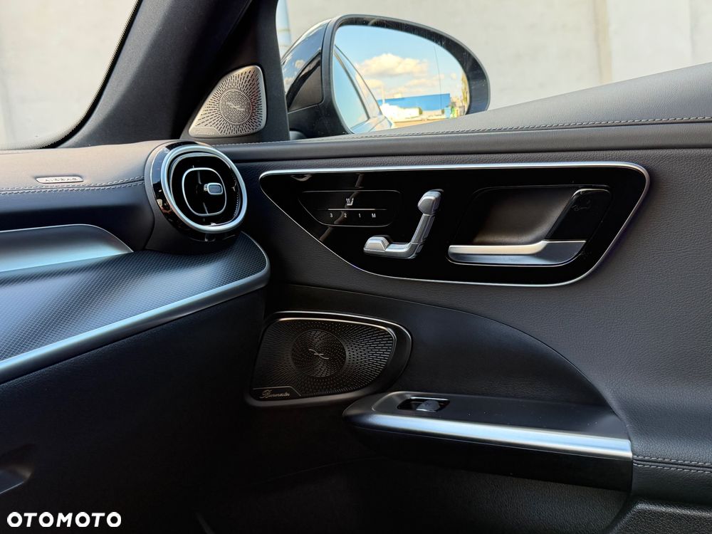 Mercedes-Benz Klasa C 220 d 9G-TRONIC AMG Line - 26