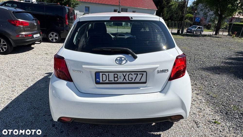 Toyota Yaris 1.0 Sol - 6