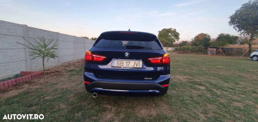 BMW X1 sDrive16d - 14