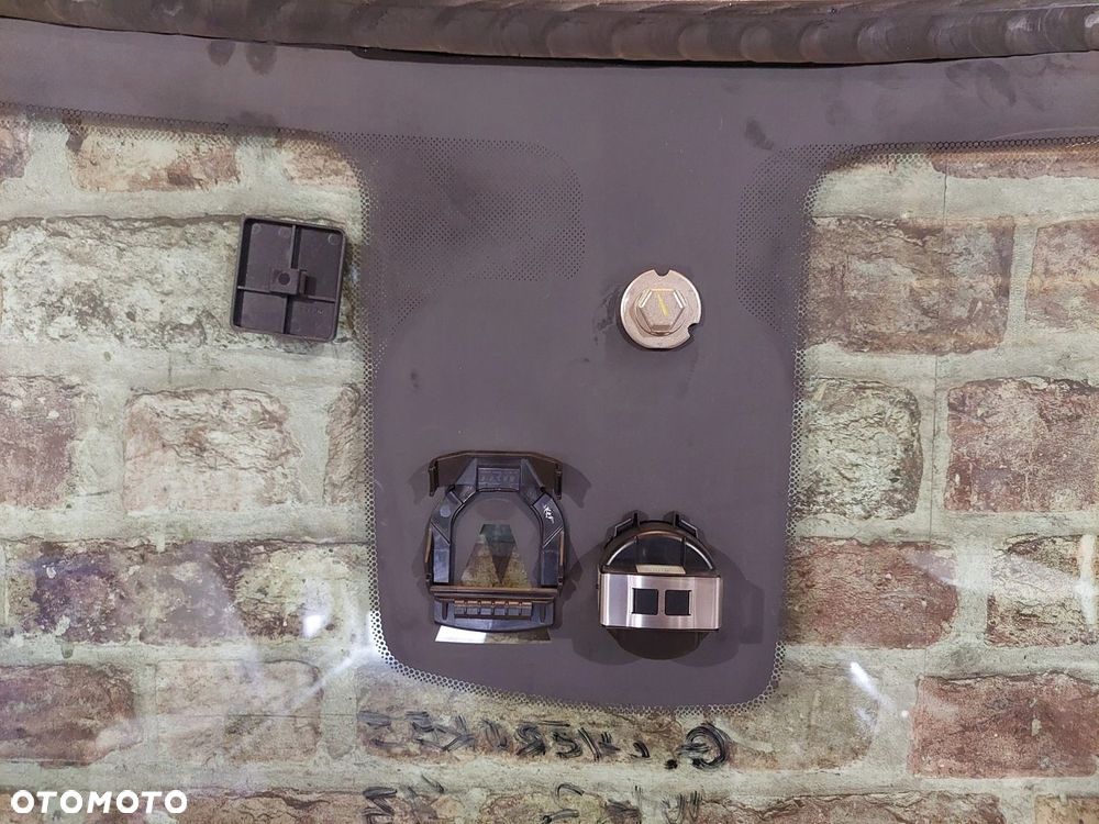 SZYBA CZOŁOWA PRZEDNIA JEEP GRAND CHEROKEE WK2 SUMMIT 2014 ROK - 10