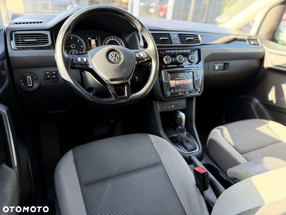 Volkswagen Caddy Maxi DSG - 31