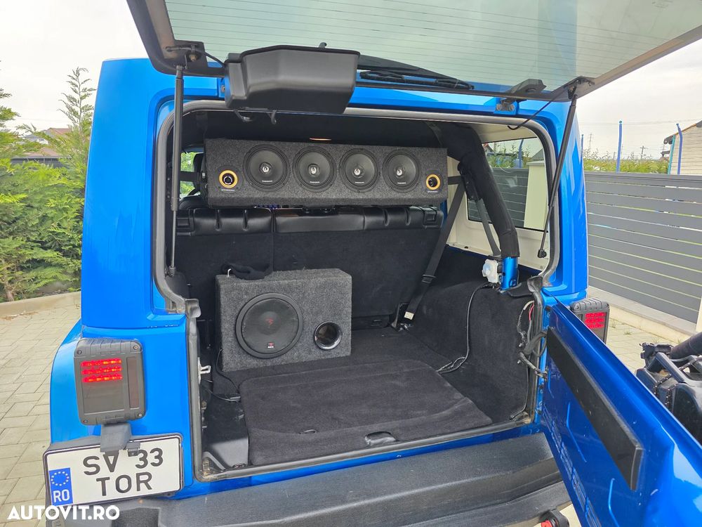 Jeep Wrangler Unlimited 2.8 CRD DPF Automatik Polar - 18