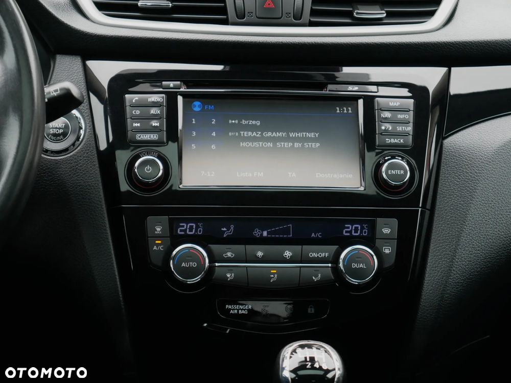 Nissan Qashqai 1.6 DIG-T N-Connecta - 34