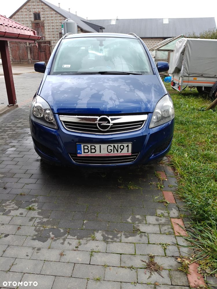Opel Zafira - 4