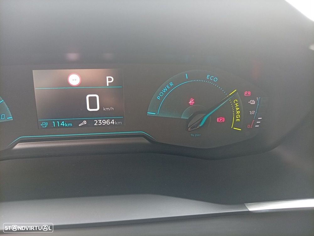 Peugeot e-208 50 kWh Allure - 13