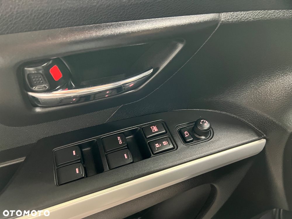 Suzuki SX4 S-Cross - 23
