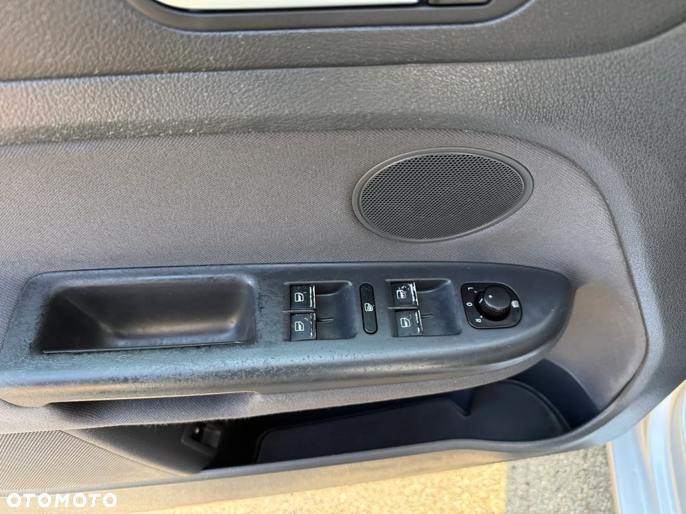 Volkswagen Golf Plus 1.6 Automatik United - 14