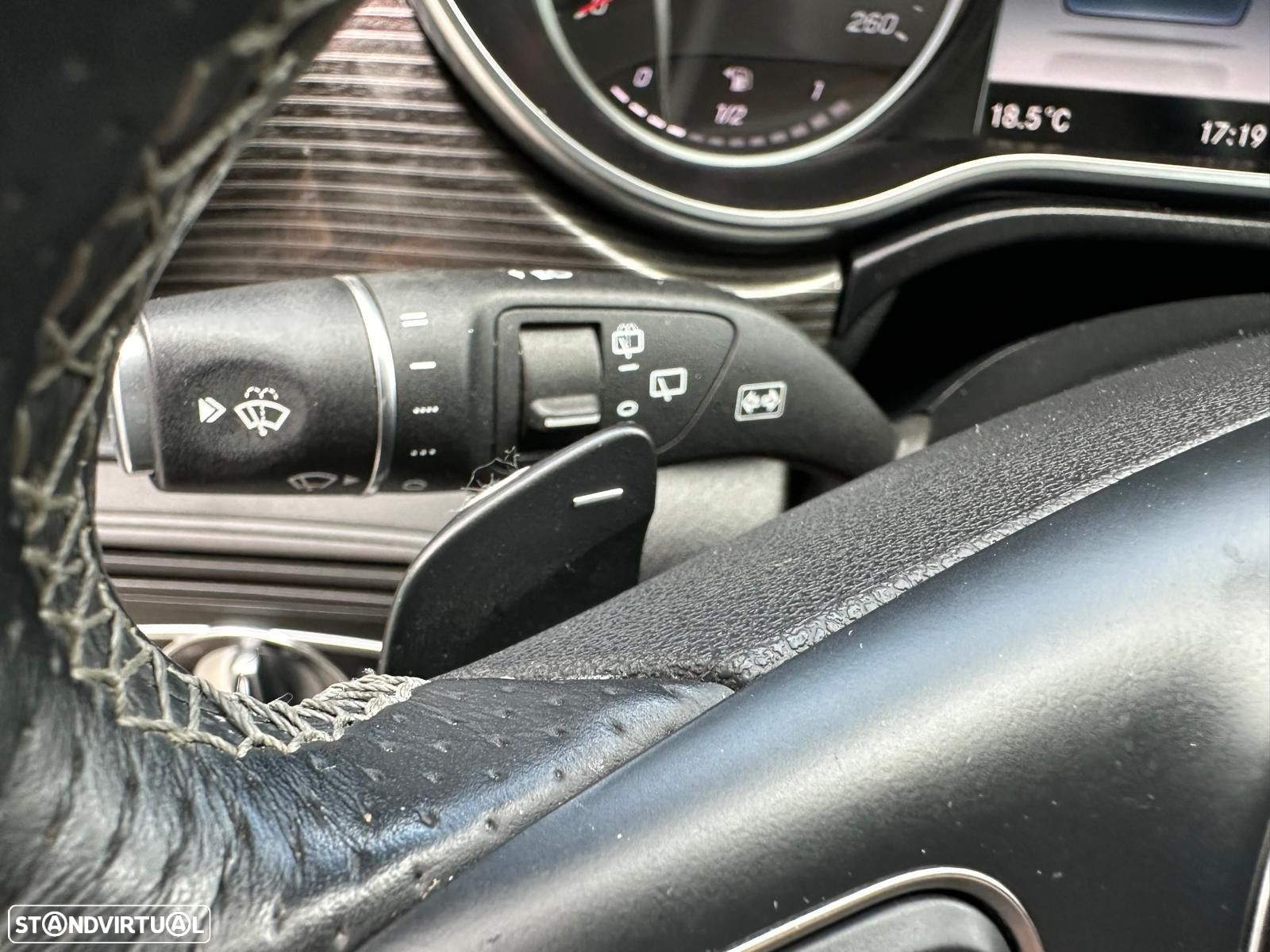 Mercedes-Benz V 300 d Longo Avantgarde - 25