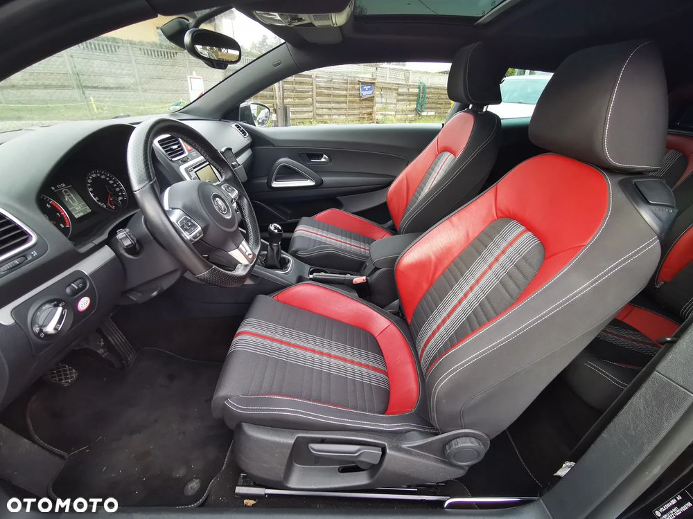 Volkswagen Scirocco 2.0 TSI Match - 11