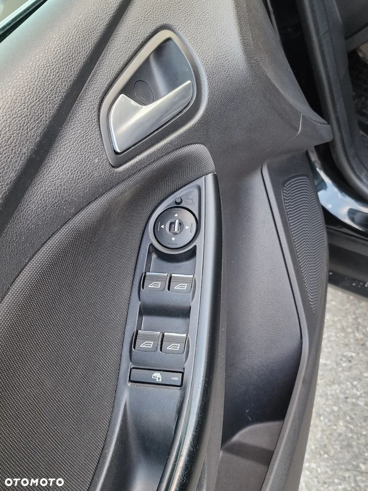 Ford Focus 1.6 TI-VCT Titanium - 13