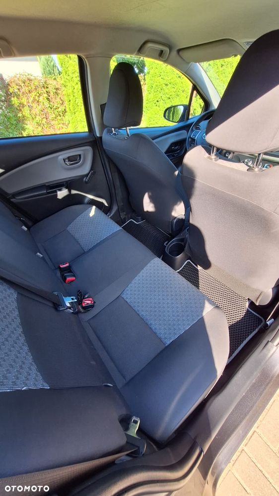Toyota Yaris 1.33 Dynamic - 3