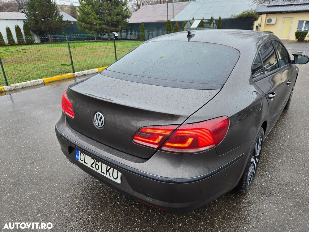 Volkswagen Passat CC - 8