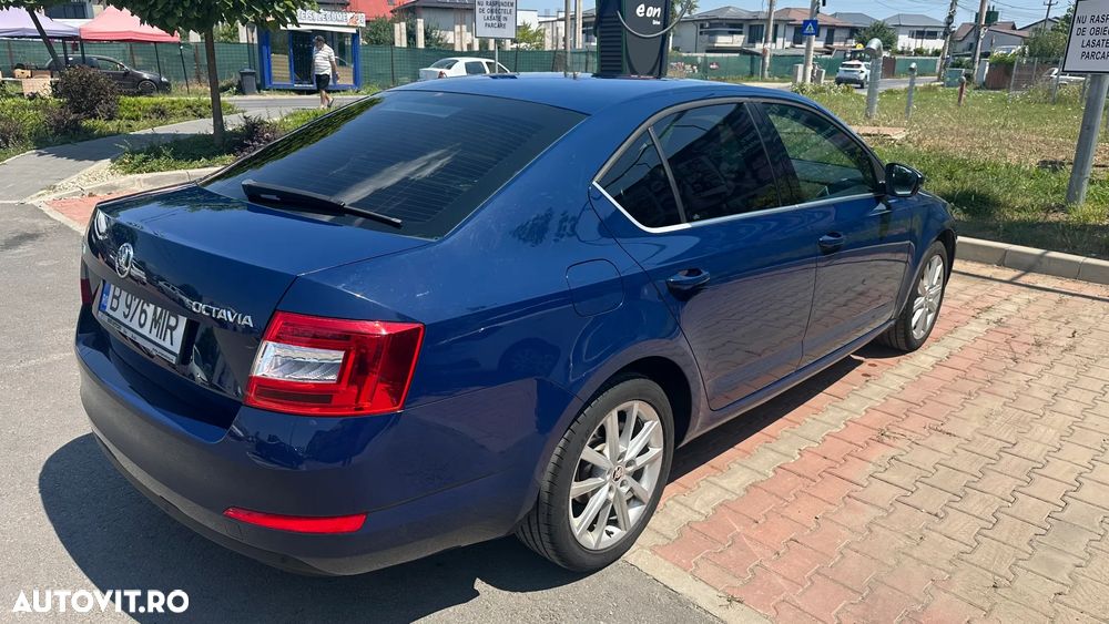 Skoda Octavia 1.6 TDI ELEGANCE - 7