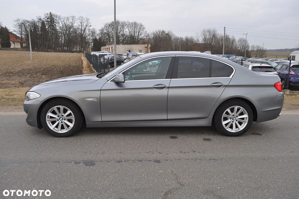 BMW Seria 5 520d Modern Line - 8