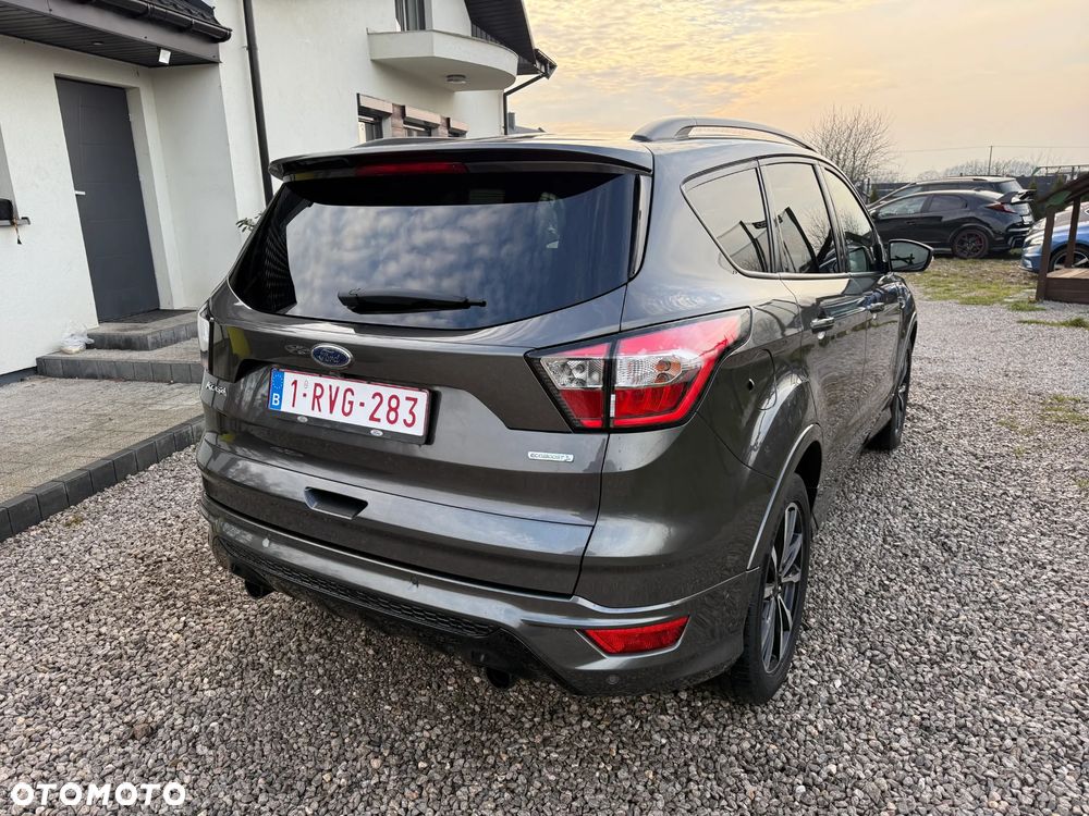 Ford Kuga - 15