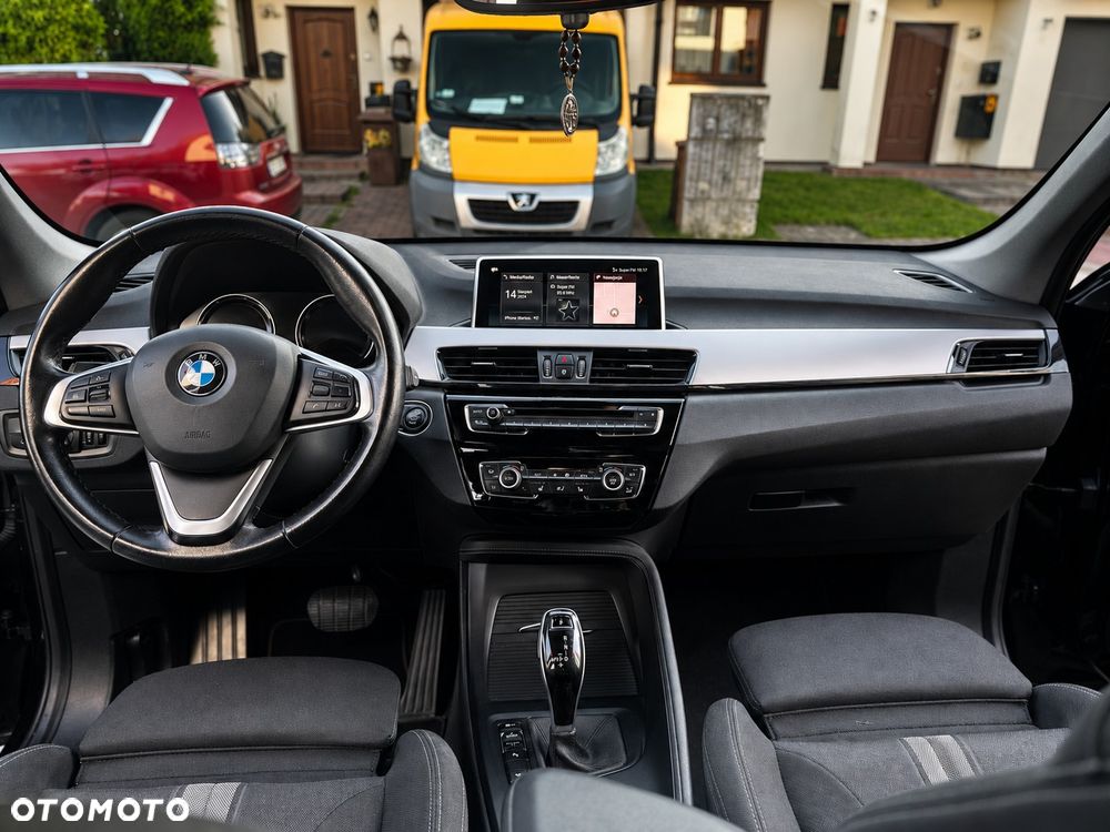 BMW X1 xDrive20d - 15