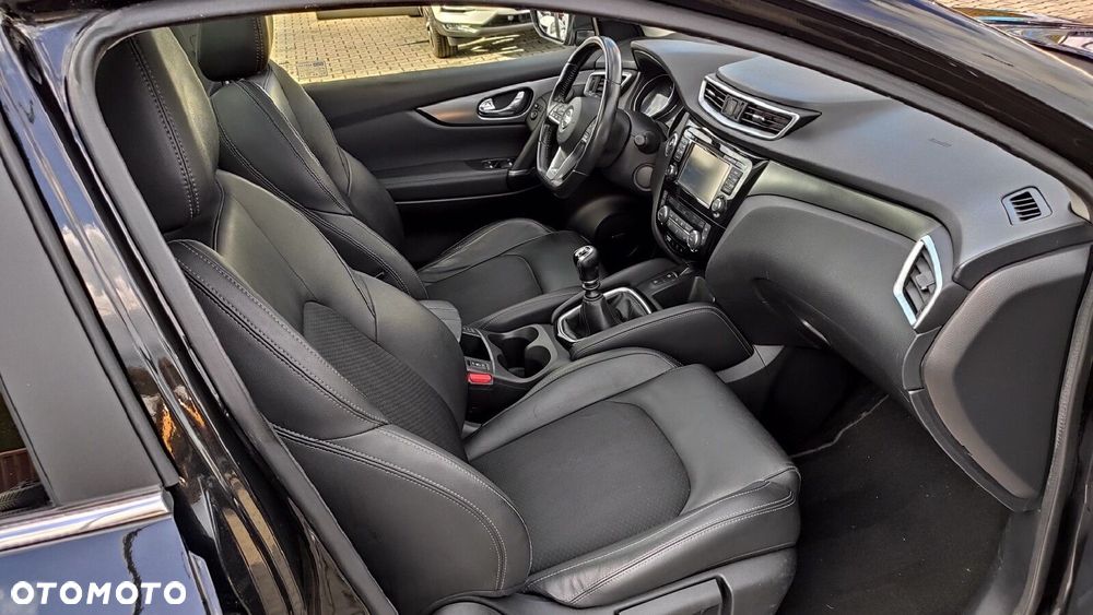 Nissan Qashqai - 32
