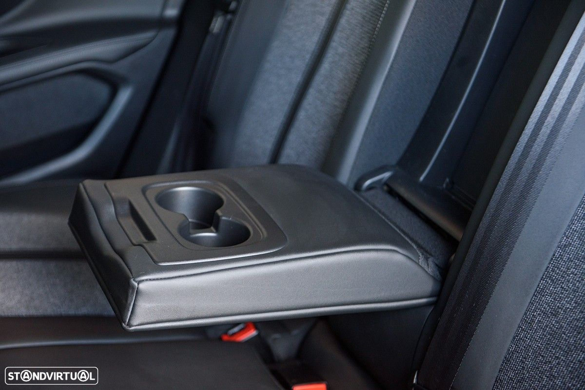 Peugeot 3008 1.2 PureTech Allure Pack EAT8 - 59