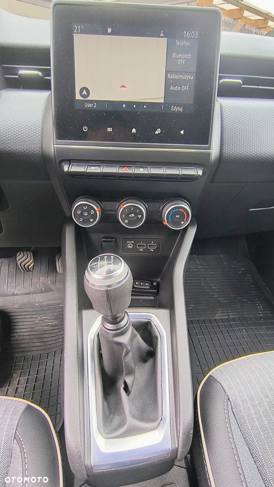 Renault Clio - 15