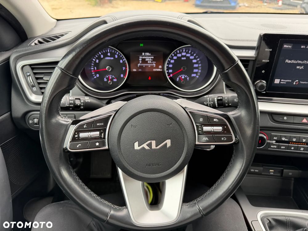 Kia Ceed 1.5 T-GDI M - 14